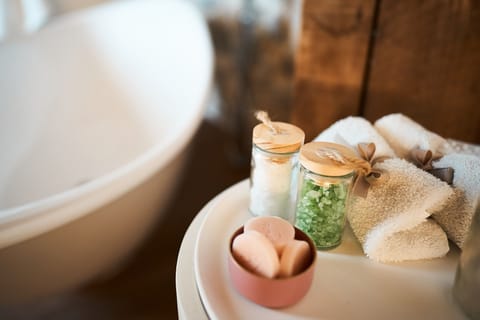 Honeymoon Room, 1 King Bed, Sauna | Premium bedding, down comforters, memory foam beds, minibar