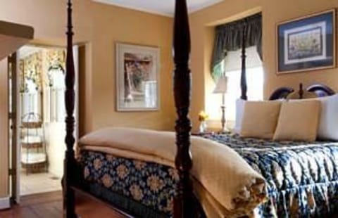 Room (Banneker room) | Premium bedding, desk, blackout drapes, iron/ironing board
