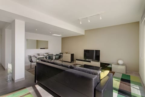 Apartment, 2 Bedrooms | Living room | TV