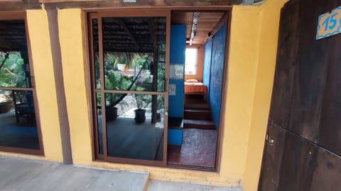 Basic Twin Room | In-room safe, free WiFi, bed sheets