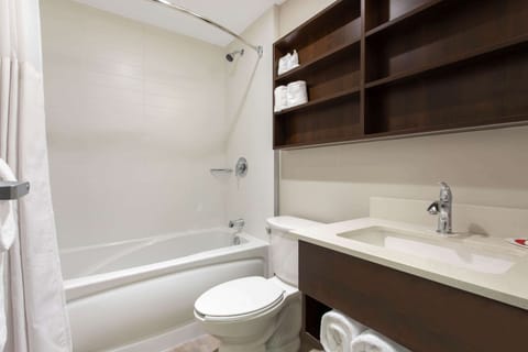 Room, 2 Queen Beds, Non Smoking | Bathroom | Free toiletries, hair dryer, towels