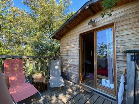 Panoramic Cabin, 1 Double Bed, Non Smoking, Hill View | Terrace/patio