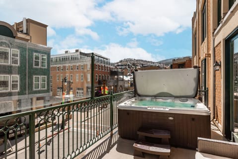 2-Bedroom Condominium with Spa #209 | Private spa tub