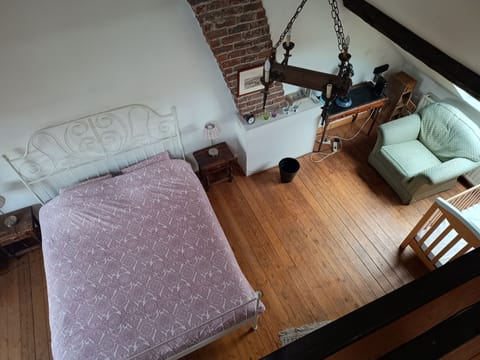 Superior Double Room, Hot Tub | Individually decorated, individually furnished, desk, laptop workspace