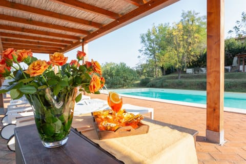 Seasonal outdoor pool, pool umbrellas, sun loungers