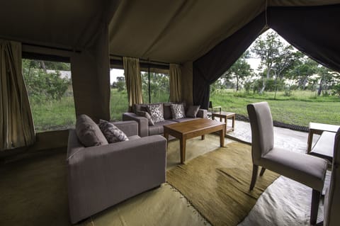 Luxury Family Tent | Garden view