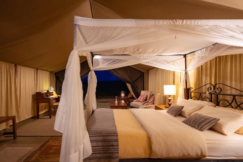 Luxury Tent Single/Double | Free WiFi, bed sheets