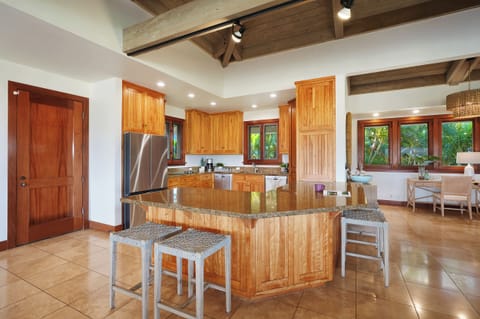 UPSTAIRS GREAT ROOM AND KITCHEN AREA