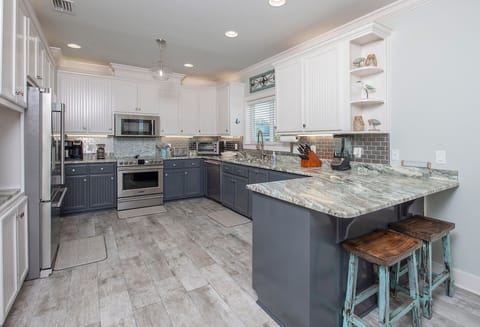 Fully stocked, upscale kitchen with everything needed to cook for your group