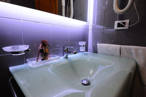 Suite | Bathroom | Designer toiletries, hair dryer, bidet, towels