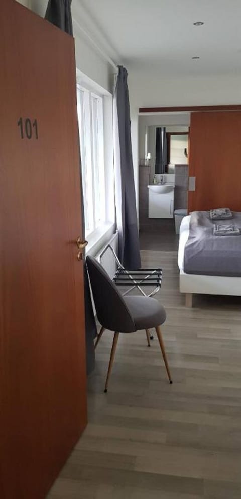 Triple Room, Private Bathroom | Free WiFi, bed sheets