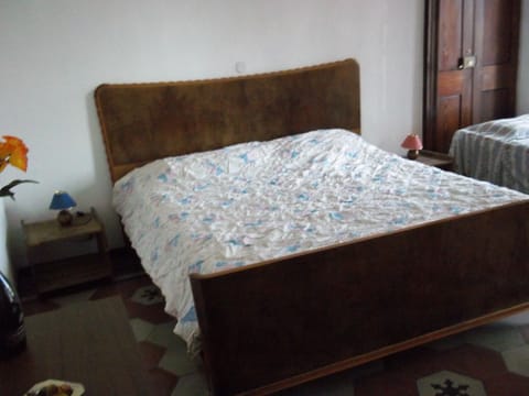 Comfort Double Room, Private Bathroom | Free WiFi, bed sheets