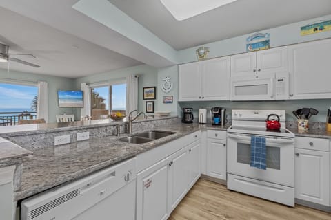 Kitchen - Everything you will need to prepare the perfect meal