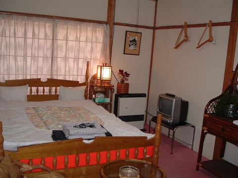 HYOUHEKI - Japanese Western Style Room, Non Smoking