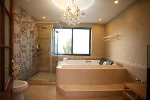 Villa, Multiple Bedrooms | Bathroom | Shower, free toiletries, hair dryer, slippers