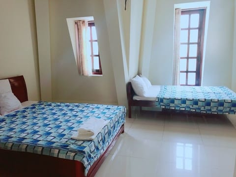 Panoramic Double Room | Minibar, in-room safe, desk, free WiFi