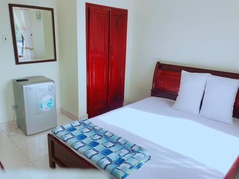 Superior Double Room, City View | Minibar, in-room safe, desk, free WiFi