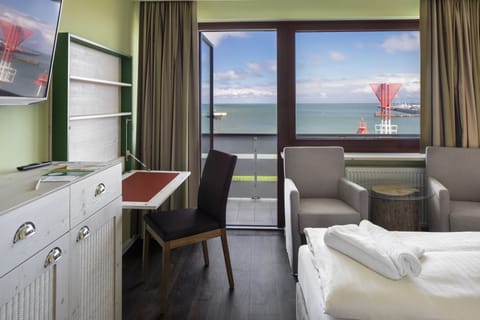 Double room lake side with balcony | Hypo-allergenic bedding, down comforters, Select Comfort beds, minibar