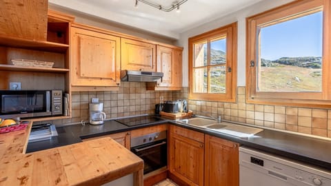 Prepare a great meal in the kitchen.