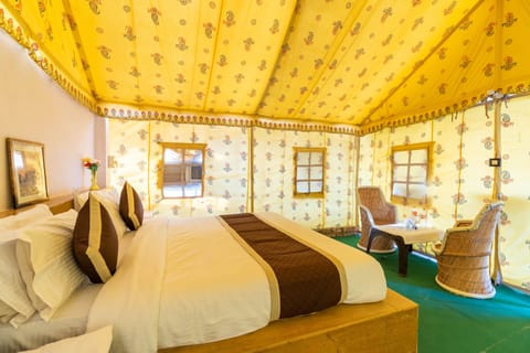 Luxury Swiss Tent | In-room safe, bed sheets
