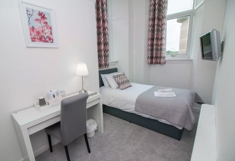 Standard Single Room | Desk, iron/ironing board, free WiFi, bed sheets