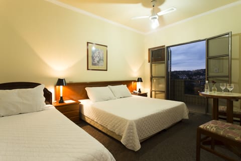 Deluxe Triple Room | Minibar, free WiFi, bed sheets