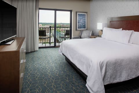 Suite, 1 King Bed, Balcony (Water View) | In-room safe, desk, blackout drapes, iron/ironing board