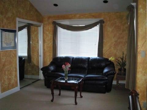 Second Floor Extra sleeper (sofabed) in master suite