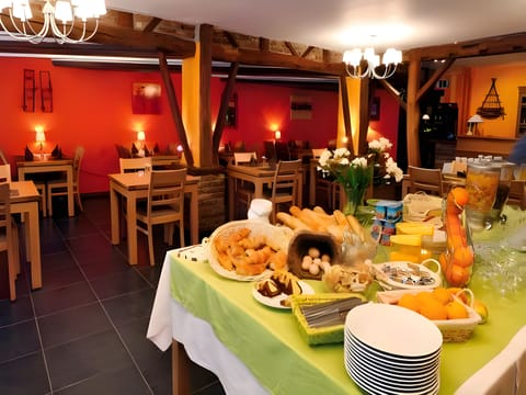Daily buffet breakfast (EUR 15 per person)