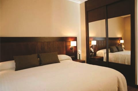 Exclusive Suite | Premium bedding, minibar, in-room safe, desk