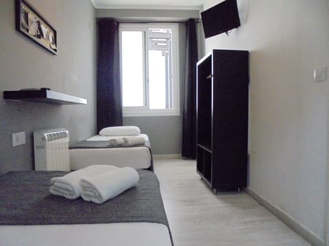 Double Room, Private Bathroom (B) | In-room safe, free WiFi, wheelchair access