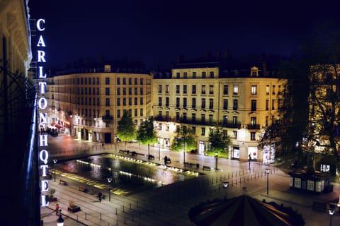 Junior Suite, 1 King Bed (Republic Square view) | View from room