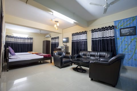 Family Room | Free WiFi, bed sheets