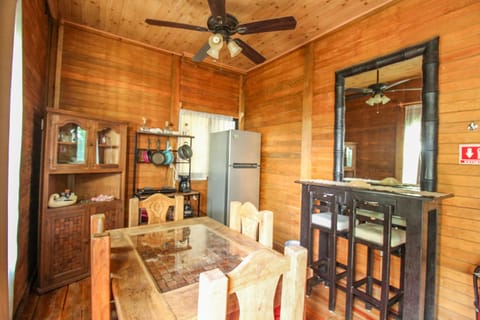 Classic Cabin, 1 King Bed, Non Smoking, Pool View | Private kitchen | Full-size fridge, microwave, coffee/tea maker, electric kettle