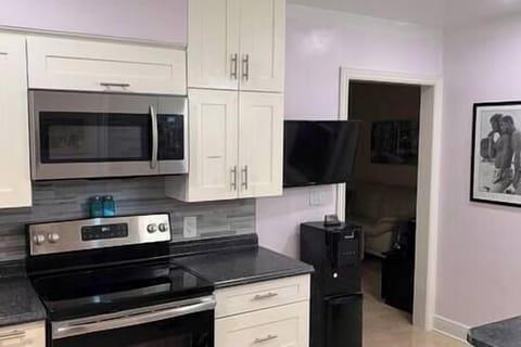 Afdaa8ad 2de9 4aba bfdf 17e0af2a31bc