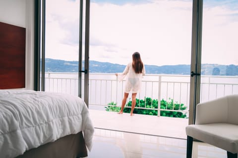 Panoramic Room, Lake View | Lake view