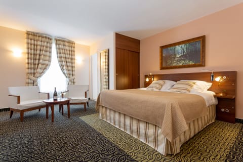 Superior Double Room | Premium bedding, minibar, individually decorated, individually furnished