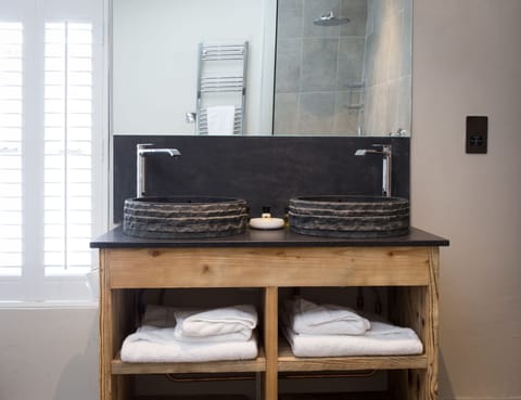 The Aviary  | Bathroom sink