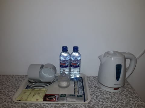 Deluxe Room, 1 Double Bed, Non Smoking | Coffee and/or coffee maker