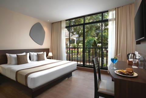 Two room Standard Suite Rio wing | Premium bedding, memory foam beds, minibar, in-room safe