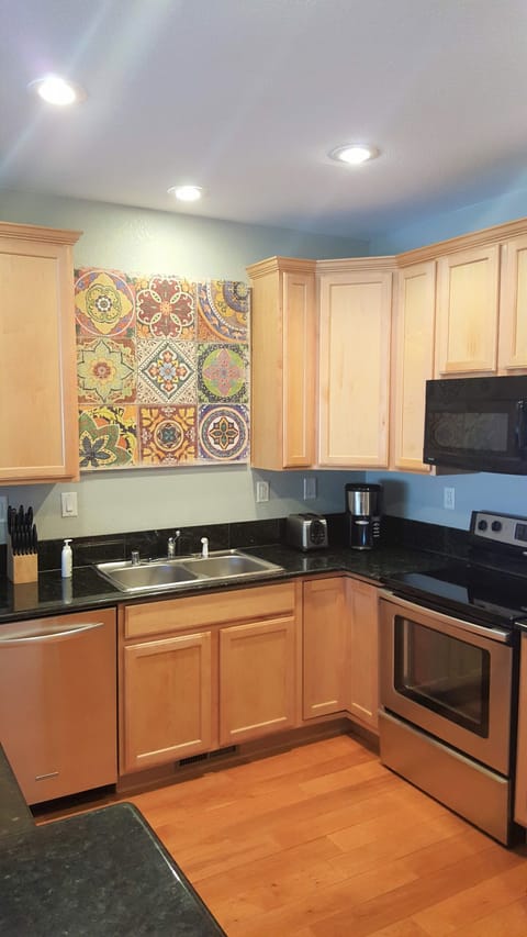 Fully equipped kitchen