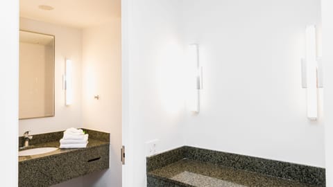 Standard Double Room, 2 Double Beds | Bathroom | Towels, soap, shampoo, toilet paper