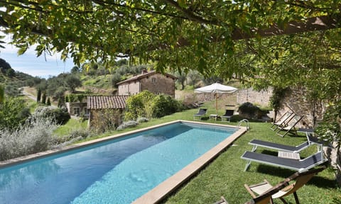 Building Exterior, Pool, Scenic View