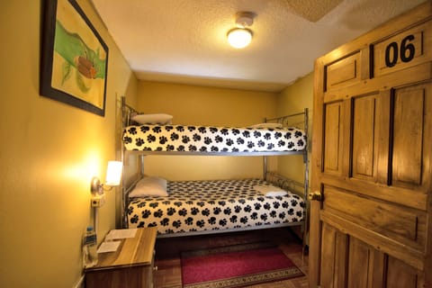 Economy Double Room, Non Smoking | Down comforters, free WiFi, bed sheets