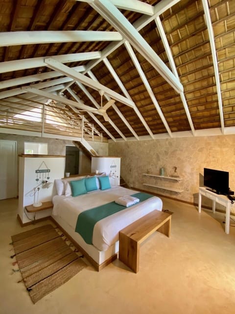 Family Loft, Multiple Beds, Beach View | Desk, free WiFi, bed sheets