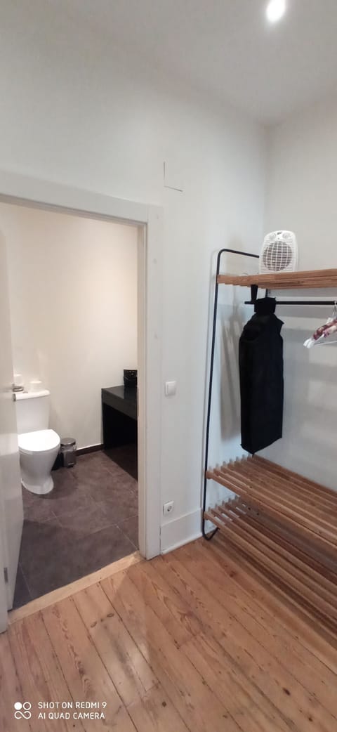 Superior Triple Room, Private Bathroom | Soundproofing, free WiFi, bed sheets