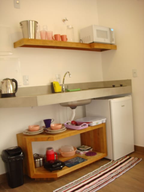 Suite Zimbros | Private kitchen | Fridge, microwave, stovetop, coffee/tea maker