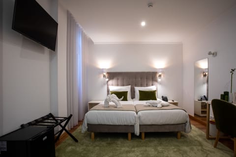 Superior Double Room (02) | Down comforters, minibar, in-room safe, desk