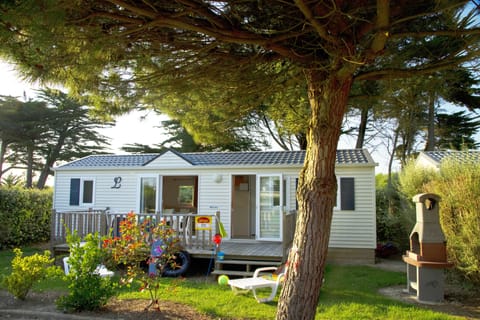 Standard Cottage, Multiple Beds (4 Fleurs) | Terrace/patio