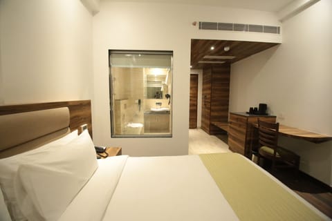 Premium bedding, minibar, in-room safe, blackout drapes